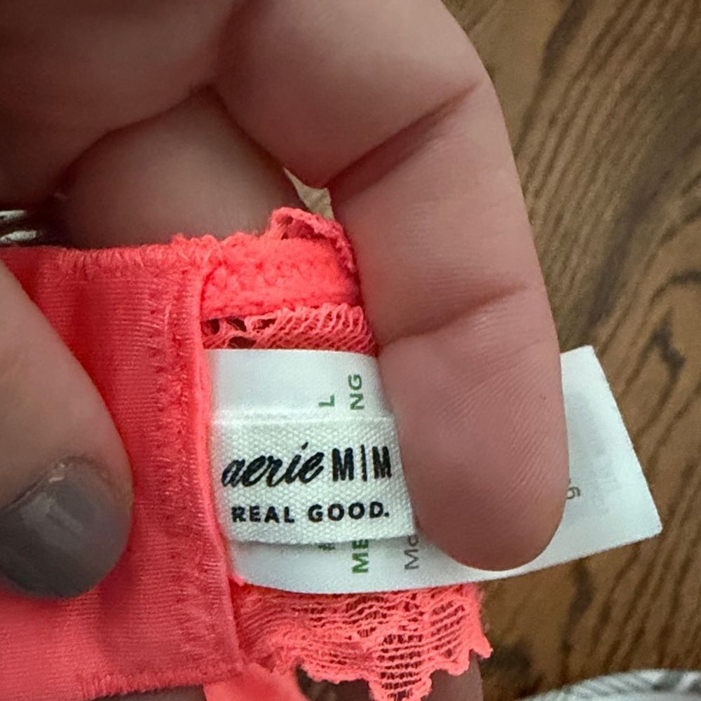 Lace Bralette - Coral Pink - Picture 4 of 5